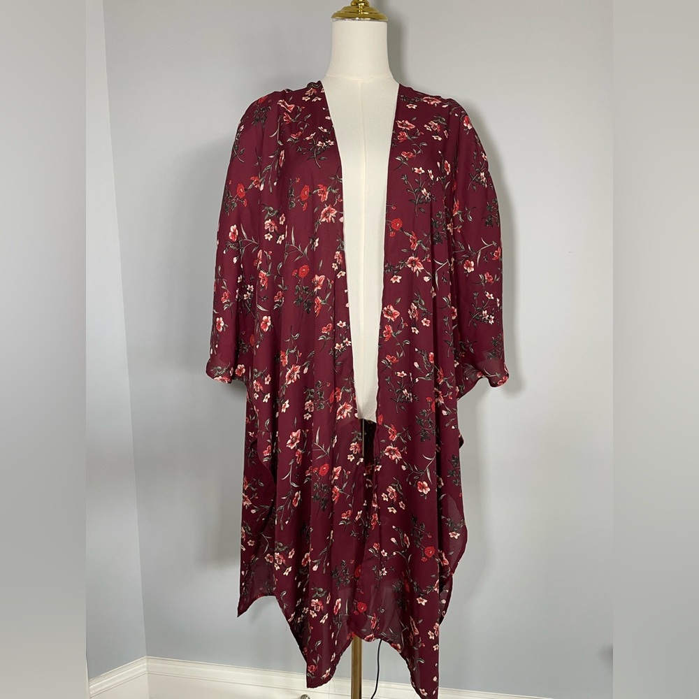 Everly Burgundy Floral Robe